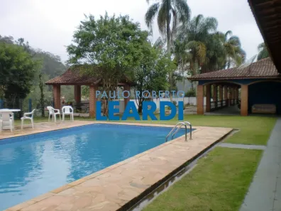 Fazenda/Sítio com 5 Quartos à venda, 1100m² no Aralu, Santa Isabel