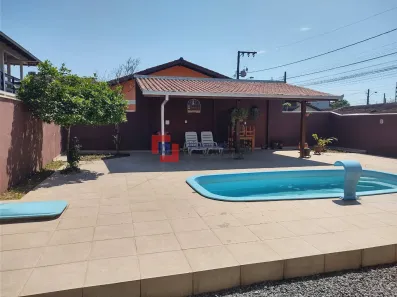 Casa com 2 Quartos à venda, 80m² no Bucarein, Joinville