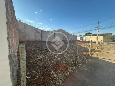 Lote/Terreno à venda, 300m² no Jardim Europa, Uberlândia