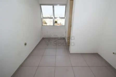 Sala Comercial para alugar, 32m² no Centro, Pelotas