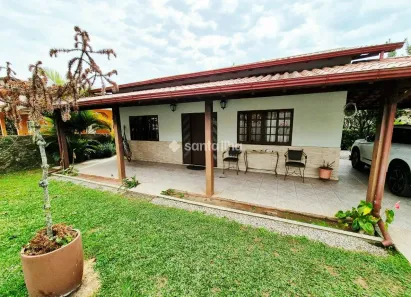 Casa com 3 Quartos à venda, 150m² no Rio Tavares, Florianópolis