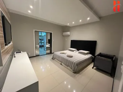Casa com 4 Quartos à venda, 400m² no Jardim Vinte e Cinco de Agosto, Duque de Caxias