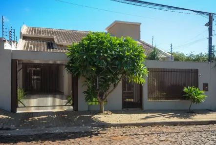 Casa com 3 Quartos à venda, 200m² no Lancaster, Foz do Iguaçu
