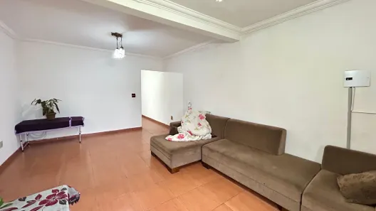 Casa com 5 Quartos para alugar, 300m² no Vila Galvão, Guarulhos