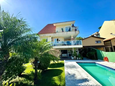 Sobrado com 4 Quartos à venda, 460m² no Vista Alegre, Curitiba