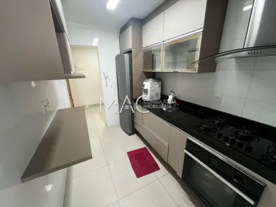 Apartamento com 2 Quartos para alugar, 82m² no Guilhermina, Praia Grande