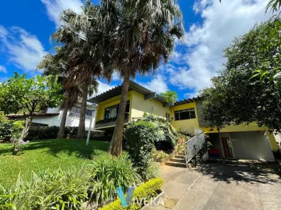 Casa com 4 Quartos à venda, 170m² no Taumaturgo, Teresópolis