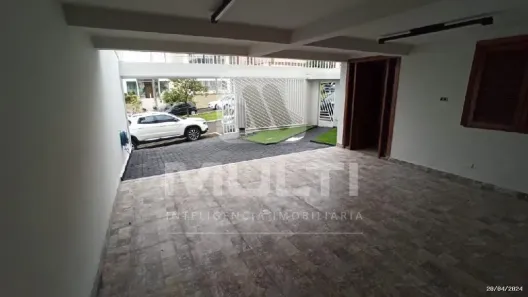 Casa com 5 Quartos à venda, 298m² no Tabajaras, Uberlândia