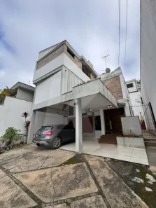 Sobrado com 3 Quartos para alugar, 380m² no Jardim Franca, São Paulo