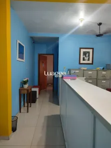 Prédio Comercial com 4 Quartos para venda ou aluguel, 332m² no Vila Nova, Porto Alegre