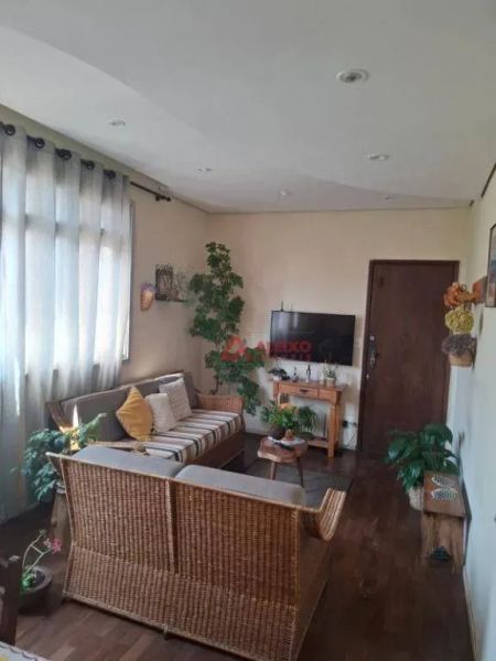Apartamento com 4 quartos — Serra, Belo Horizonte