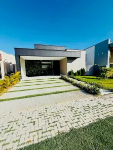 Casa de Condomínio com 4 Quartos para alugar, 202m² no Cajupiranga, Parnamirim