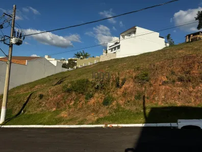 Lote/Terreno à venda, 550m² no Grama, Juiz de Fora