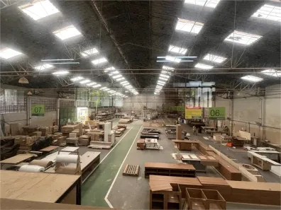 Galpão/Depósito/Armazém à venda, 1800m² no Vila das Oliveiras, Taboão da Serra