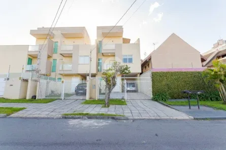 Sobrado com 3 Quartos à venda, 164m² no Guaíra, Curitiba