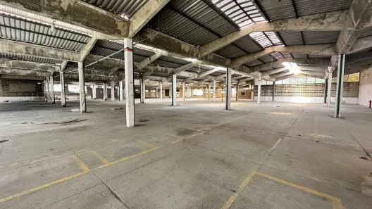 Galpão/Depósito/Armazém à venda, 6500m² no Centro, Abreu e Lima