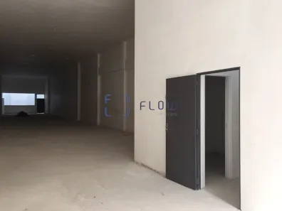 Galpão/Depósito/Armazém para alugar, 800m² no Indianópolis, São Paulo