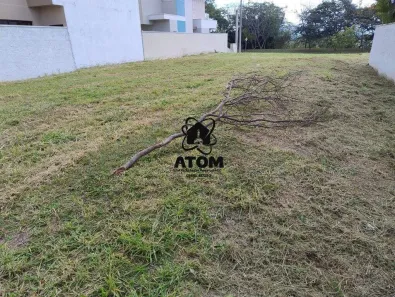 Lote/Terreno à venda, 350m² no Piracangaguá, Taubaté