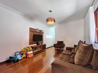 Casa com 3 Quartos à venda, 180m² no Santa Amélia, Belo Horizonte