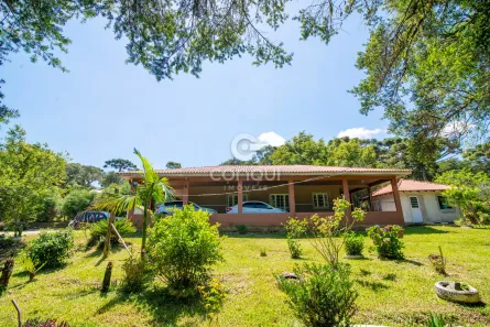 Fazenda/Sítio com 3 Quartos à venda, 5000m² no Colônia Murici, São José dos Pinhais
