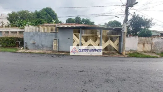 Casa com 3 Quartos à venda, 312m² no Poção, Cuiabá