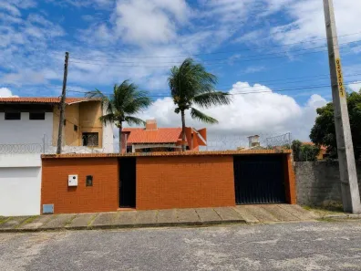 Casa de Condomínio com 5 Quartos à venda, 270m² no De Lourdes, Fortaleza