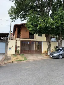 Casa com 3 Quartos à venda, 374m² no Jardim Madalena, Campinas