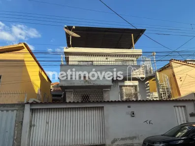 Casa com 3 Quartos à venda, 367m² no Carlos Prates, Belo Horizonte