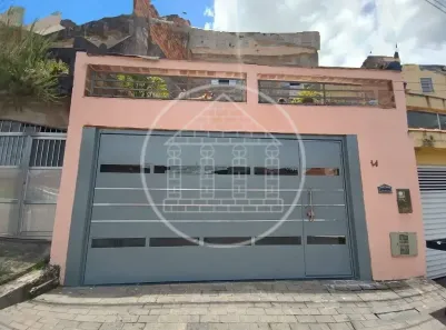 Sobrado com 3 Quartos à venda, 185m² no Jardim Progresso, São Paulo