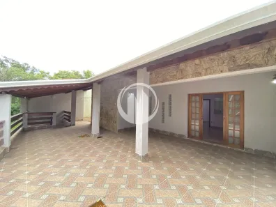 Casa com 3 Quartos para venda ou aluguel, 246m² no Jardim São Vicente, Jundiaí