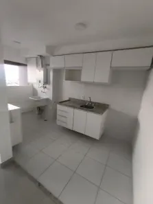 Apartamento com 2 Quartos para alugar, 60m² no Jardim das Belezas, Carapicuíba