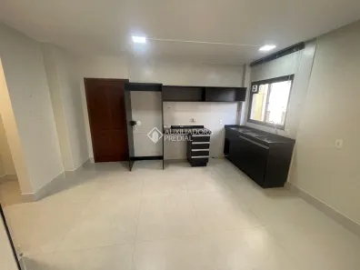Apartamento com 2 Quartos para alugar, 55m² no Jurerê, Florianópolis
