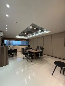 Sala Comercial à venda, 44m² no Jardim Goiás, Goiânia