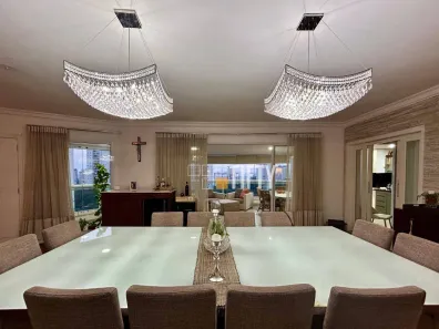 Apartamento com 3 Quartos à venda, 209m² no Vila Sofia, São Paulo