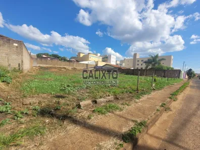 Lote/Terreno à venda, 1285m² no Pacaembu, Uberlândia
