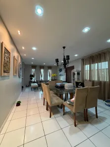 Casa de Condomínio com 5 Quartos à venda, 350m² no Parque 10 de Novembro, Manaus