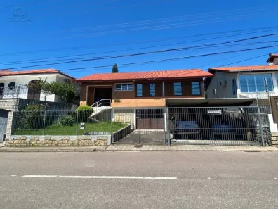 Casa com 3 Quartos à venda, 246m² no Coqueiros, Florianópolis