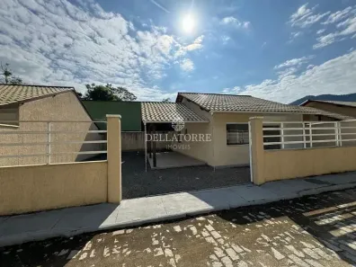 Casa com 2 Quartos à venda, 85m² no Cotia, Guapimirim