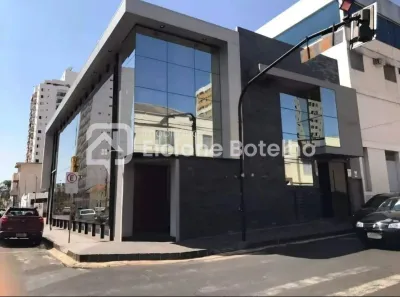 Ponto Comercial para alugar, 250m² no Centro, Uberlândia