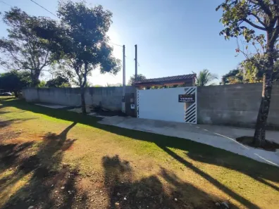 Fazenda/Sítio com 3 Quartos à venda, 220m² no Residencial Vale dos Lírios, Nova Odessa