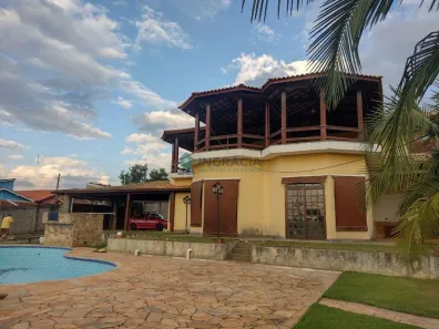 Fazenda/Sítio com 3 Quartos à venda, 745m² no Dos Ivo, Jarinu