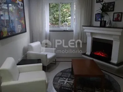 Sobrado com 4 Quartos à venda, 238m² no Água Fria, São Paulo