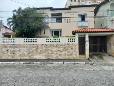 Casa com 5 Quartos à venda, 388m² no Centro, Lauro de Freitas