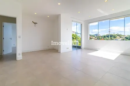 Casa com 4 Quartos à venda, 436m² no Vila Progresso, Niterói