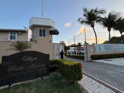 Casa de Condomínio com 3 Quartos para alugar, 105m² no Cidade 2000, Fortaleza