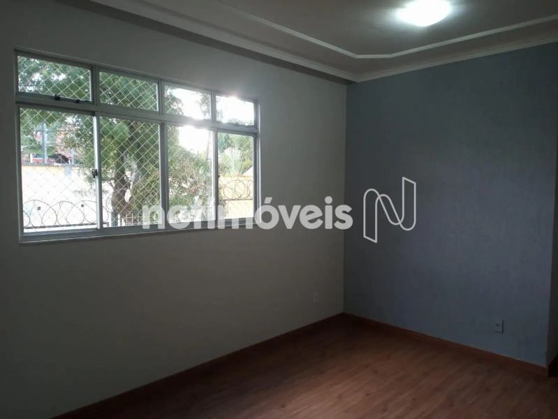 Apartamento com 3 quartos — Heliópolis, Belo Horizonte