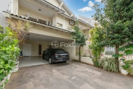 Casa com 3 Quartos à venda, 283m² no Jardim Itu, Porto Alegre