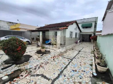 Casa com 5 Quartos à venda, 360m² no Magalhães Bastos, Rio de Janeiro