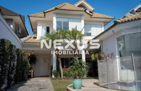 Casa de Condomínio com 3 Quartos para venda ou aluguel, 354m² no Recreio dos Bandeirantes, Rio de Janeiro