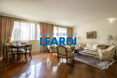 Apartamento com 3 Quartos à venda, 200m² no Itaim Bibi, São Paulo